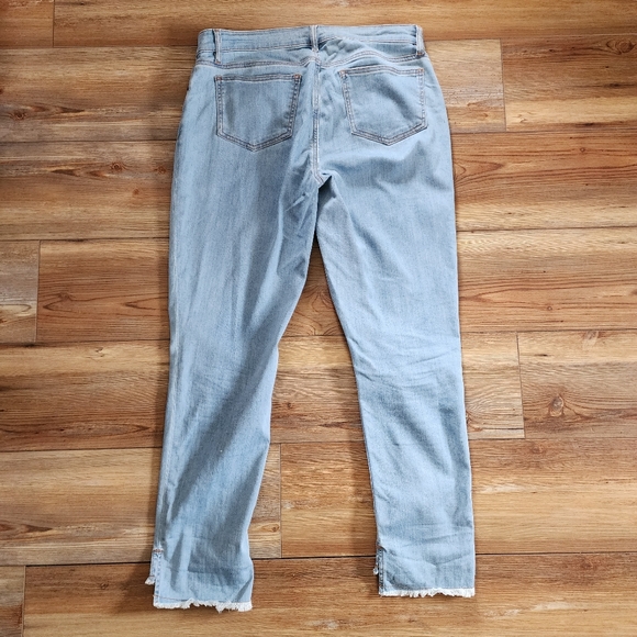 Eileen Fisher Jeans 8 Blue Raw Step Hem Ankle Organic Cotton Stretch - Picture 10 of 11